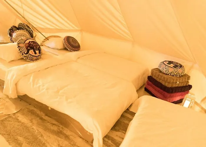 Maria Deck Urban Glamping Luxury tent Manila