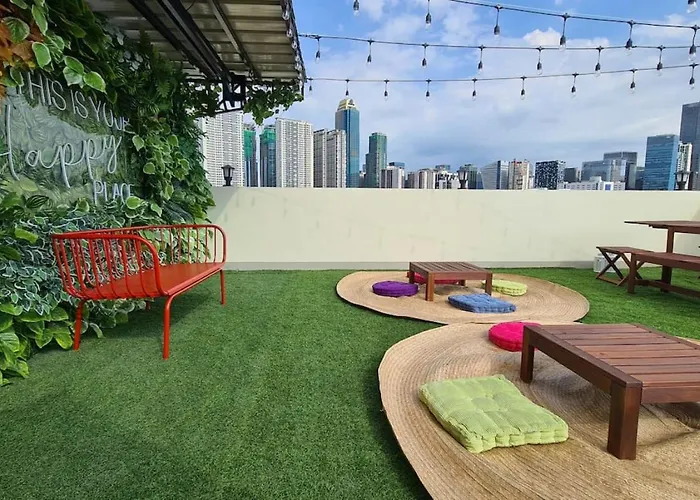 Maria Deck Urban Glamping Manila